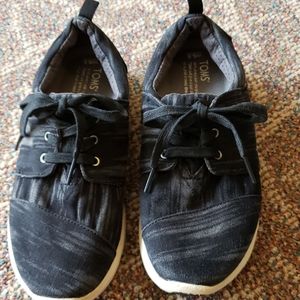 *5 for $25*   Toms Women's Black Athletic Shoes - Size 6.5